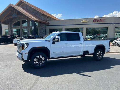 2025 GMC Sierra 3500 Denali