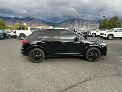 2022 Audi Q3 45 S line Premium Plus