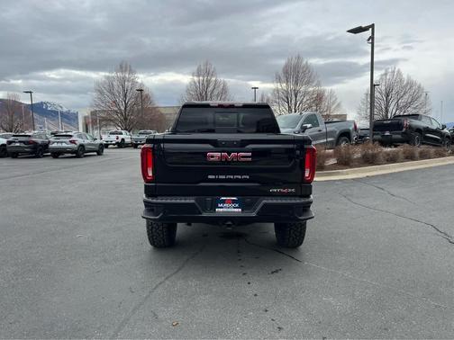 2024 GMC Sierra 1500 AT4X