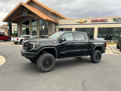 2024 GMC Sierra 1500 AT4X