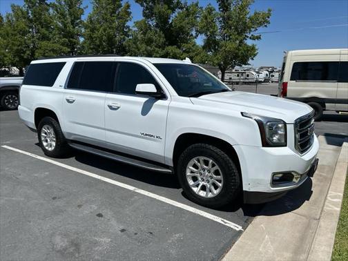 2017 GMC Yukon XL SLT