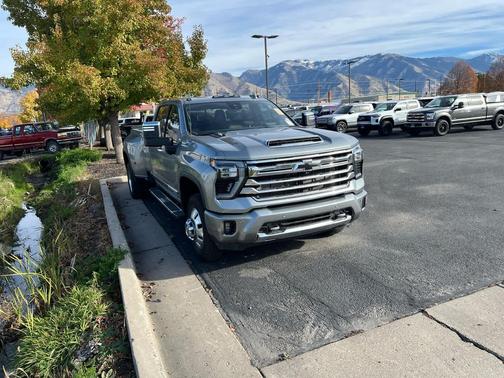 2024 Chevrolet Silverado 3500 High Country