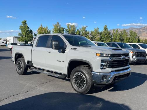 2024 Chevrolet Silverado 3500 LT