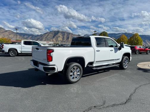 2026 Chevrolet Silverado 3500 High Country