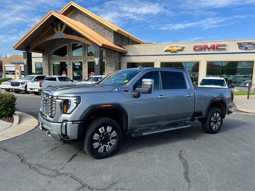 2024 GMC Sierra 2500 Denali