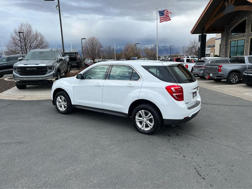 2017 Chevrolet Equinox LS