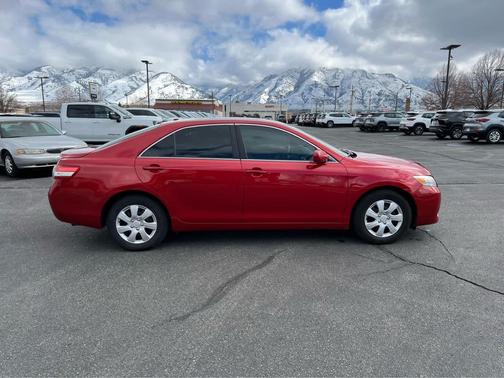 2010 Toyota Camry LE