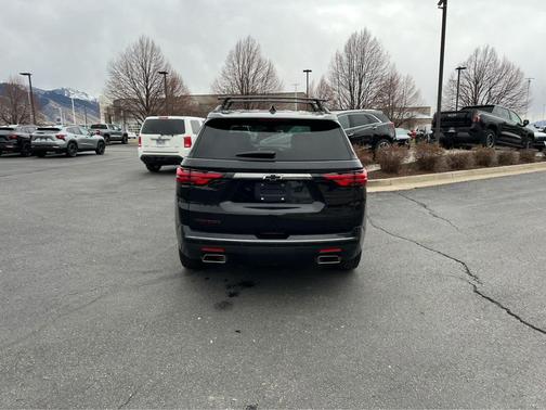 2022 Chevrolet Traverse Premier