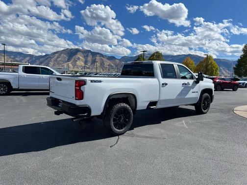 2026 Chevrolet Silverado 3500 LT