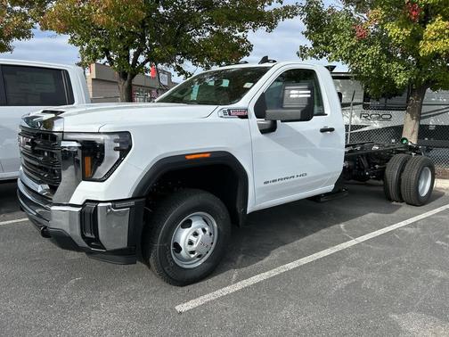 2026 GMC Sierra 3500 Base