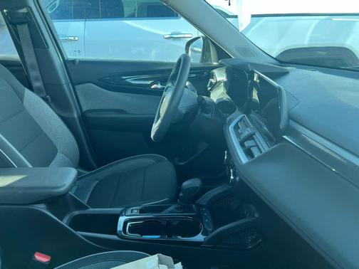 2024 Chevrolet Trailblazer LS