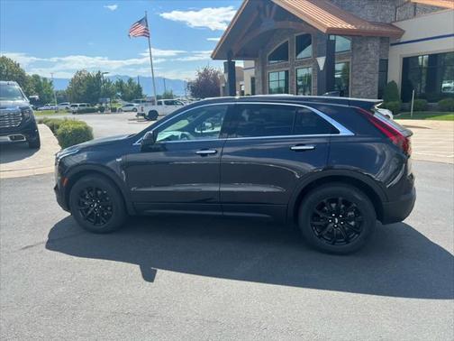 2023 Cadillac XT4 Luxury