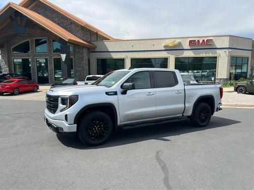 2022 GMC Sierra 1500 Elevation