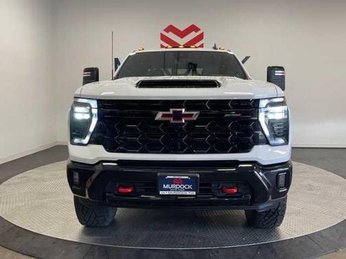 2024 Chevrolet Silverado 2500 4WD Crew Cab Standard Bed ZR2