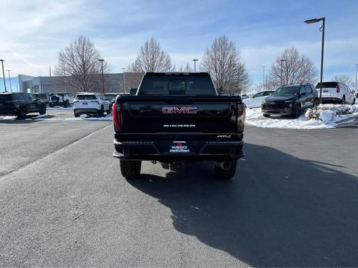 2024 GMC Sierra 2500 AT4