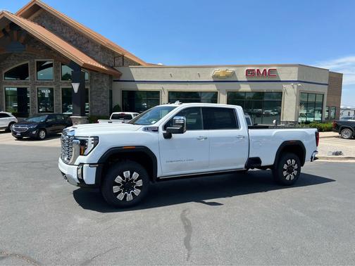 2025 GMC Sierra 3500 Denali