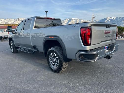 2025 GMC Sierra 3500 SLE