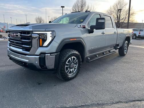 2025 GMC Sierra 3500 SLE