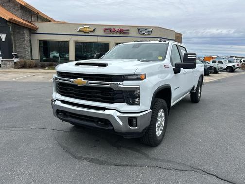 2024 Chevrolet Silverado 3500 LT