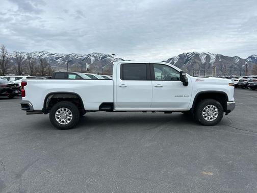 2024 Chevrolet Silverado 3500 LT