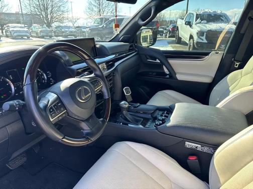 2020 Lexus LX 570 Three-Row