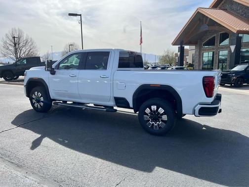 2026 GMC Sierra 3500 Denali
