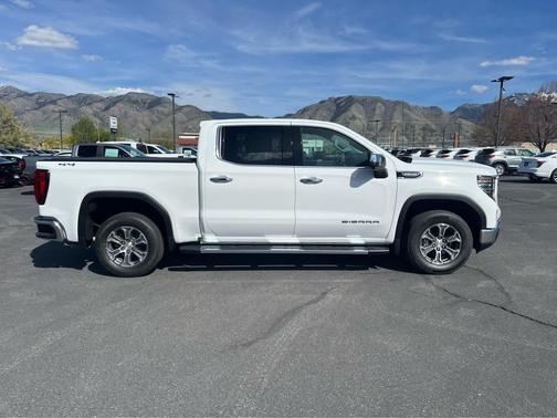 Summit White 2026 GMC Sierra 1500 SLT