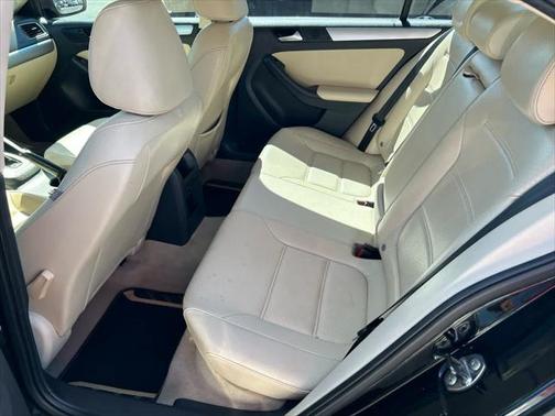 2014 Volkswagen Jetta Auto SE w/Connectivity