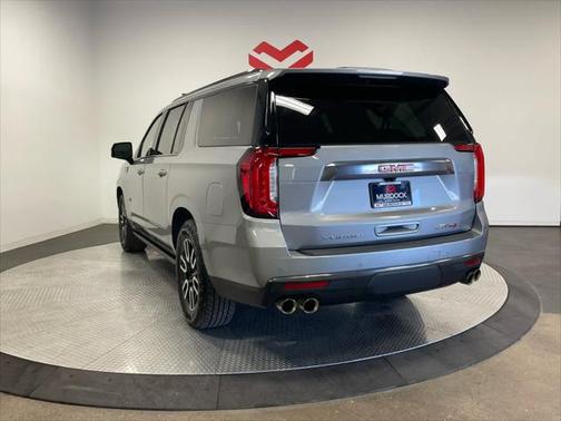 2024 GMC Yukon XL 4WD AT4