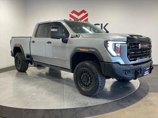 2024 GMC Sierra 2500 AT4
