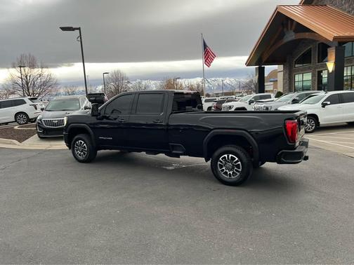2023 GMC Sierra 3500 AT4