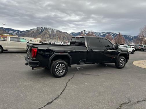 2023 GMC Sierra 3500 AT4