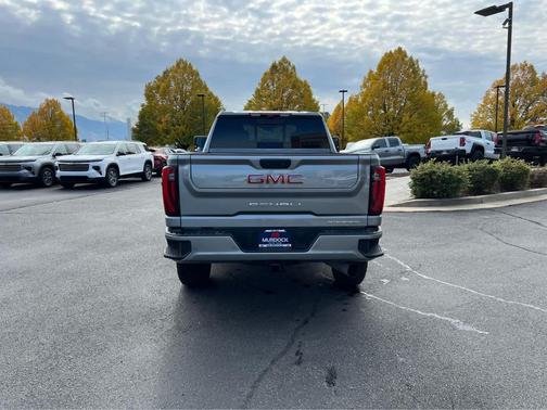 2025 GMC Sierra 3500 Denali