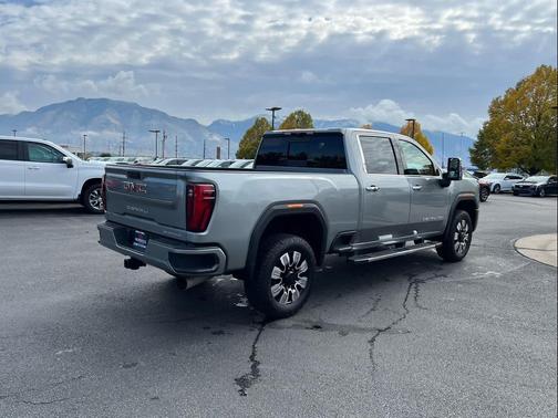 2025 GMC Sierra 3500 Denali