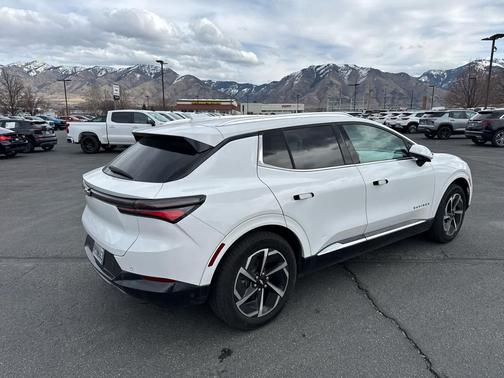 2024 Chevrolet Equinox EV 2LT