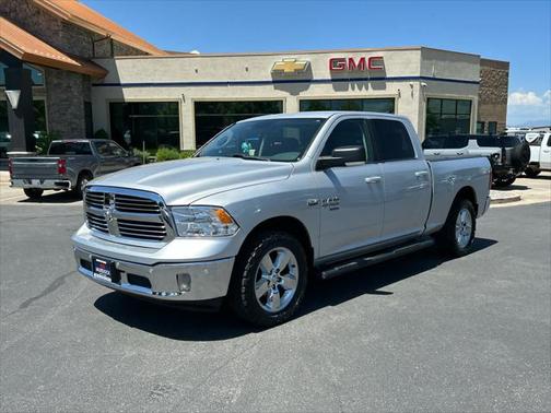2019 RAM 1500 SLT