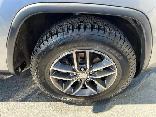 2017 Jeep Grand Cherokee Limited X