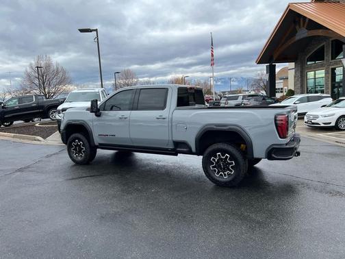2024 GMC Sierra 2500 AT4X