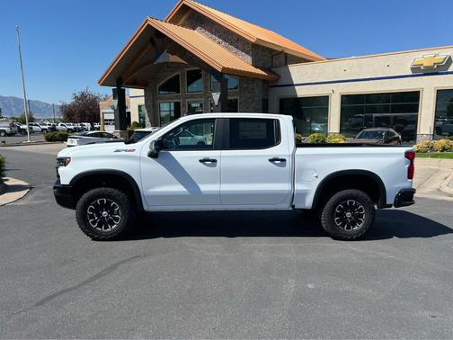2026 Chevrolet Silverado 1500 ZR2