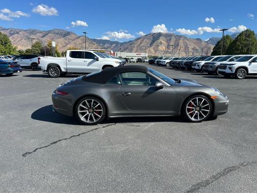 2014 Porsche 911 Carrera 4S Cabriolet