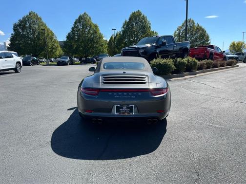 2014 Porsche 911 Carrera 4S Cabriolet
