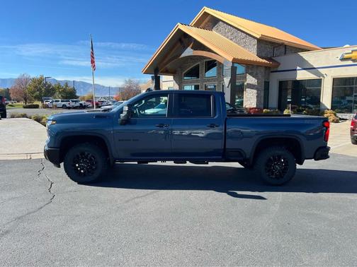 2026 Chevrolet Silverado 3500 LT
