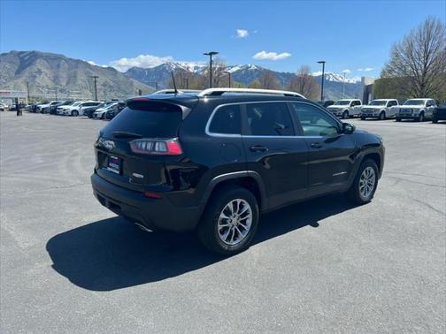 2021 Jeep Cherokee Latitude Lux