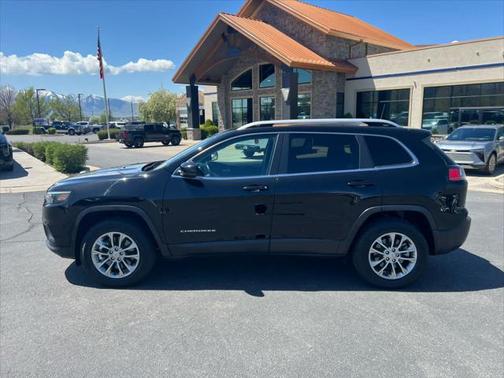 2021 Jeep Cherokee Latitude Lux