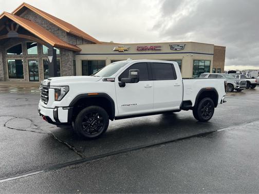 2024 GMC Sierra 2500 AT4