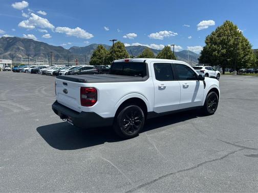 2024 Ford Maverick Lariat