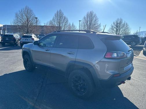 2019 Jeep Cherokee Trailhawk Elite