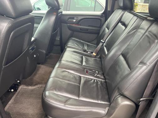 2013 Chevrolet Suburban 1500 LT