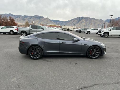 2018 Tesla Model S 75D