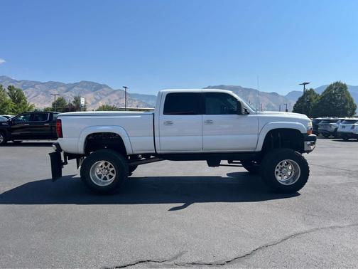 2002 Chevrolet Silverado 2500 LT H/D Crew Cab